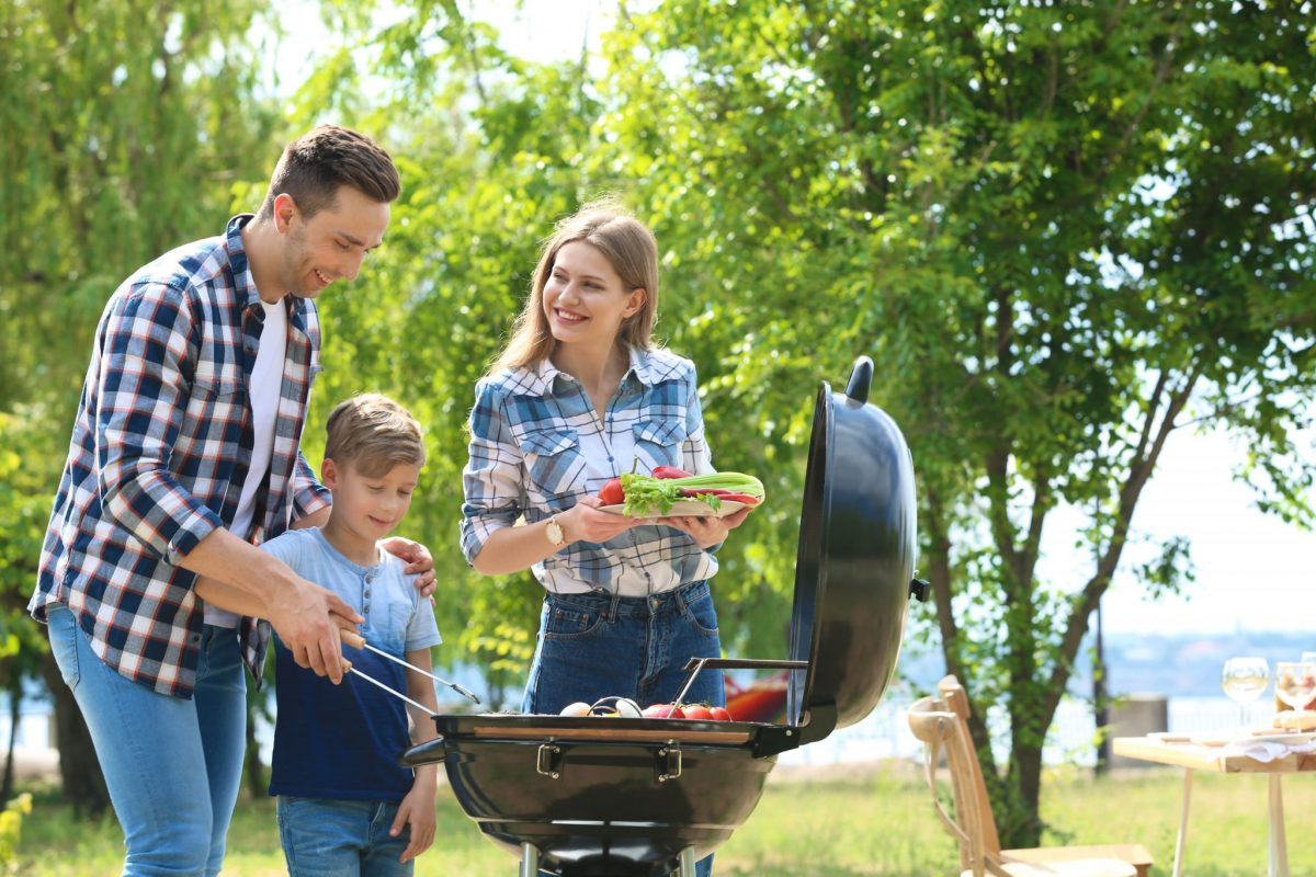 Enjoy Safe Summer Barbecues | Health Tips | Texas ER